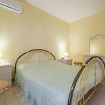 Casa A 100 Mt Dal Mare SantʼAlessio Siculo