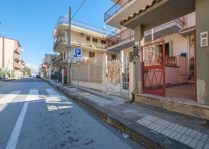 Casa A 100 Mt Dal Mare * SantʼAlessio Siculo