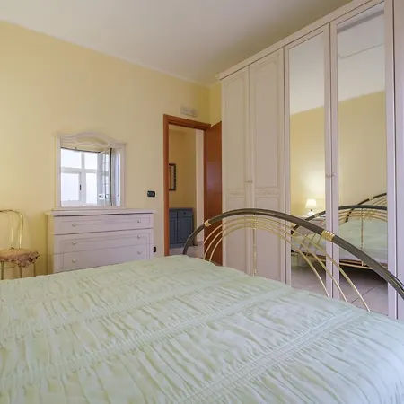 Holiday home Casa A 100 Mt Dal Mare Sant'Alessio Siculo