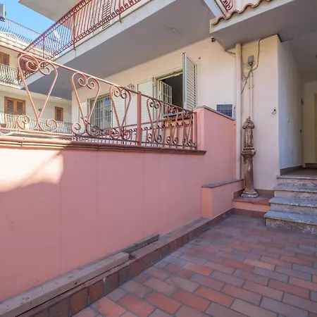 Casa A 100 Mt Dal Mare *